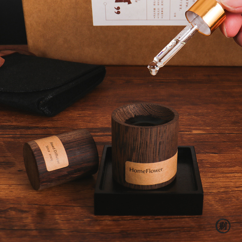 Diffusore di aromi al noce ner - Home Fragrance System recensione e prezzo