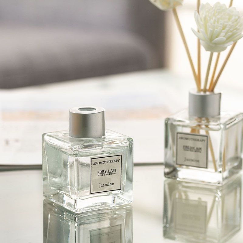 Olio Essenziale per Aromaterap - Home Fragrance Jasmine & Yuzu Porcelain Diffuser recensione e prezzo